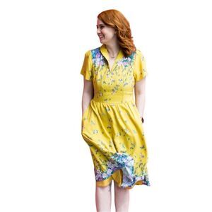 New ModCloth Yellow Floral Vintage Floral Butterfly Dress Women’s Size Small